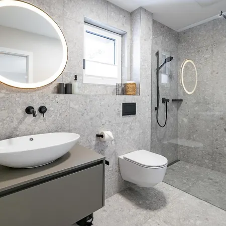 Kirchner's Eben Im Pongau